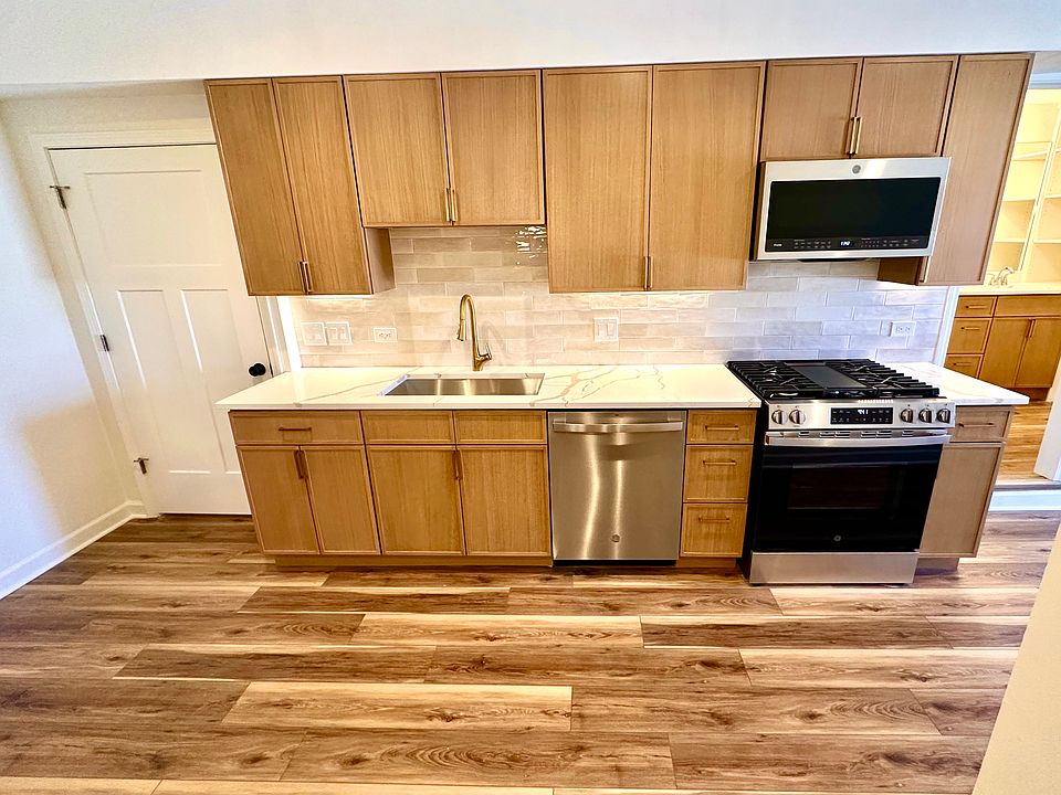 Kitchen Brand New Appliances, Under Counter Lighting