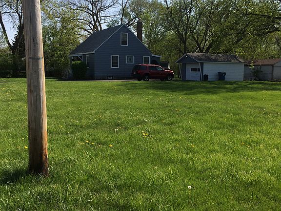 2nd image of 14208 S Lamon Ave