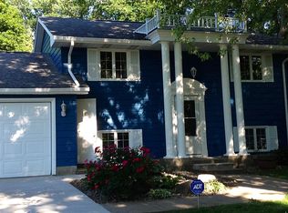 214 Iris Ave, Lansing, MI 48917