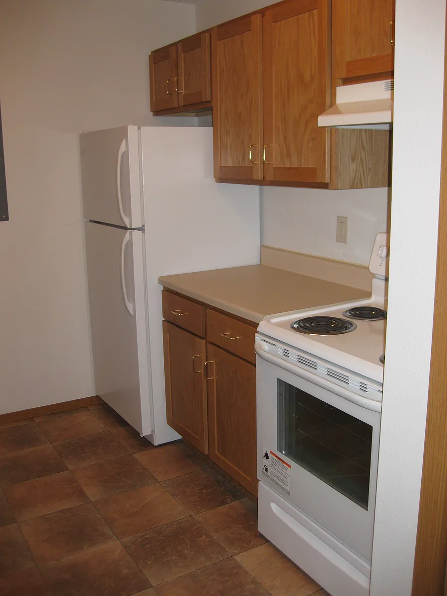 Building Photo - 1110 Canoga Park Dr #10