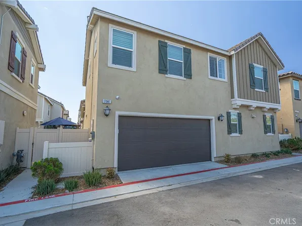 17047 Zion Dr, Santa Clarita, CA 91387