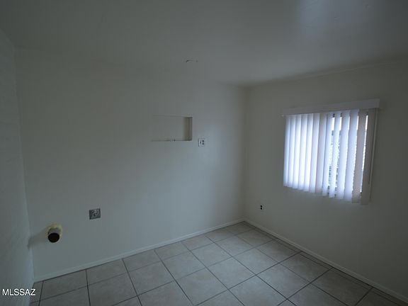 5th image of 7730 E Fayette St