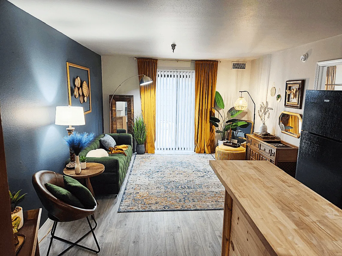 The Lodge Apartments — Photo 2