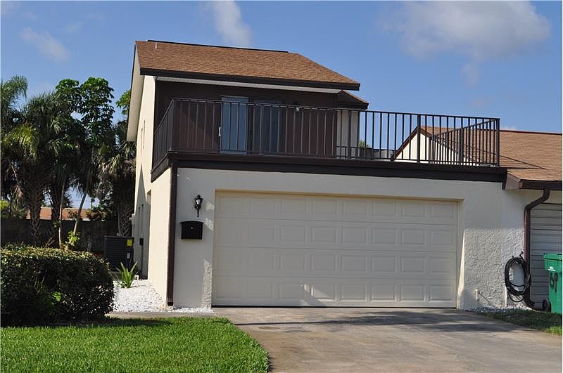 1st image of 165 Seawind Dr