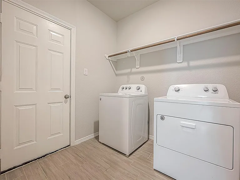 20033 Tuft Canyon Ct — Photo 19
