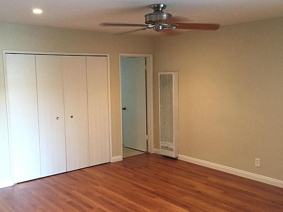 5th image of 4815 Persimmon Ave APT 9