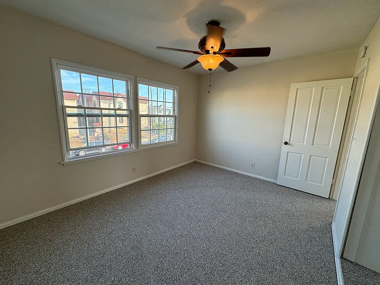 303 W Woodward Ave #B — Photo 13