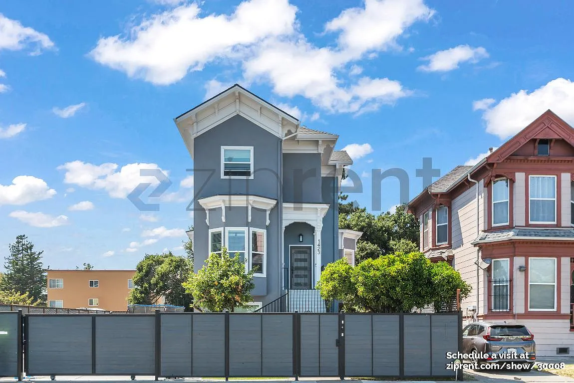 2 bed, $2,850 — Photo 3