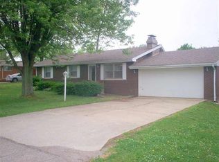 5708 E Robert St, Muncie, IN 47303
