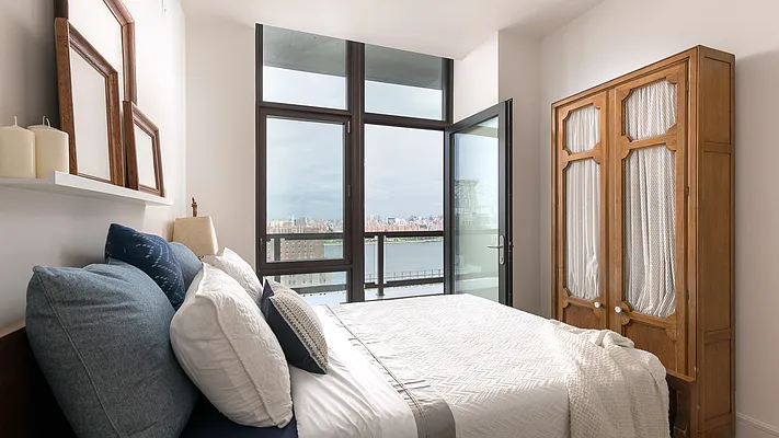 Rented by Nooklyn NYC LLC | media 70