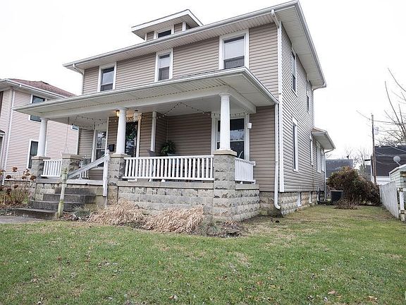 2nd image of 1305 W University Ave