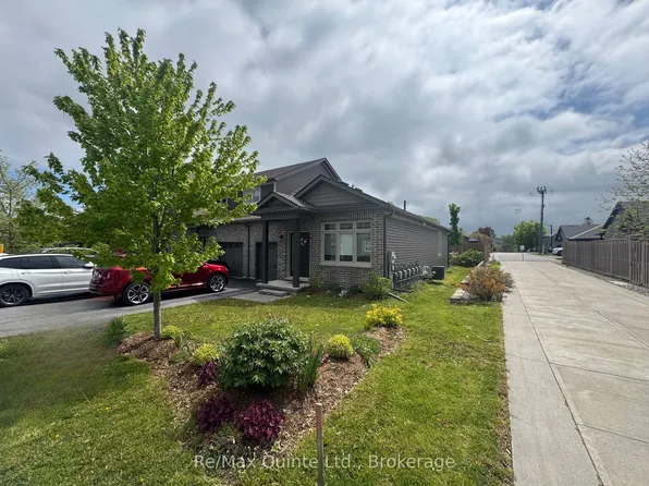 28 Curtis St, Prince Edward County, ON K0K 2T0