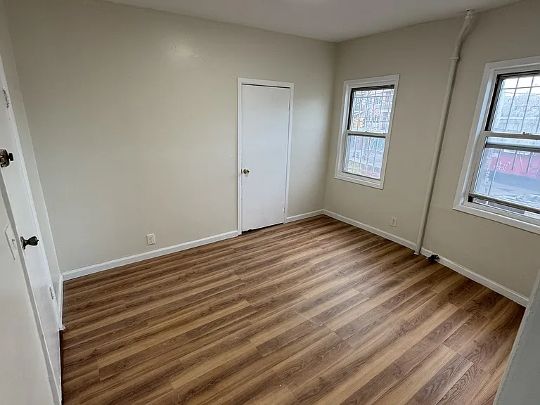 92-04 Corona Ave #2F — Photo 3
