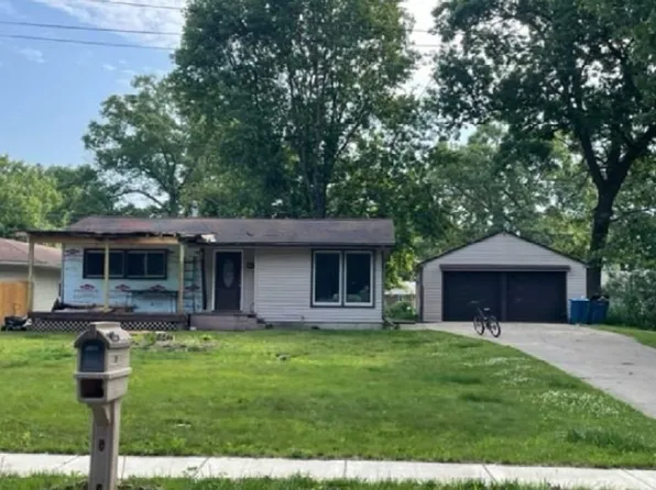 310 N John St, Decatur, MI 49045