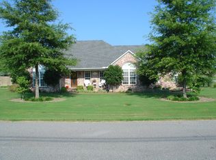 259 Dana Dr, Medina, TN 38355
