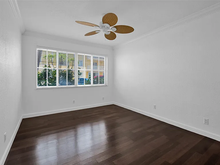1515 E Broward Blvd #126 — Photo 18