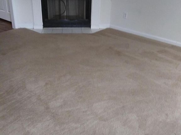 2nd image of 3914 Sterling Pointe Dr Unit Vv4