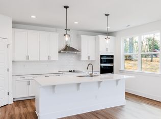 74 Gablestone Dr, Wendell, NC 27591