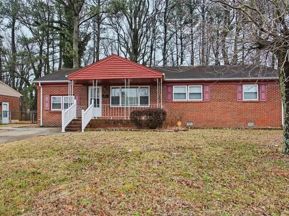 911 Taft Dr, Portsmouth, VA 23701