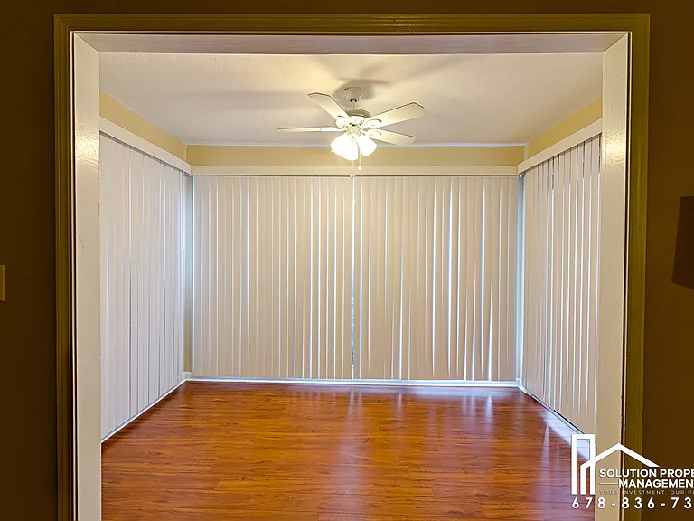 1808 Augusta Dr — Photo 4