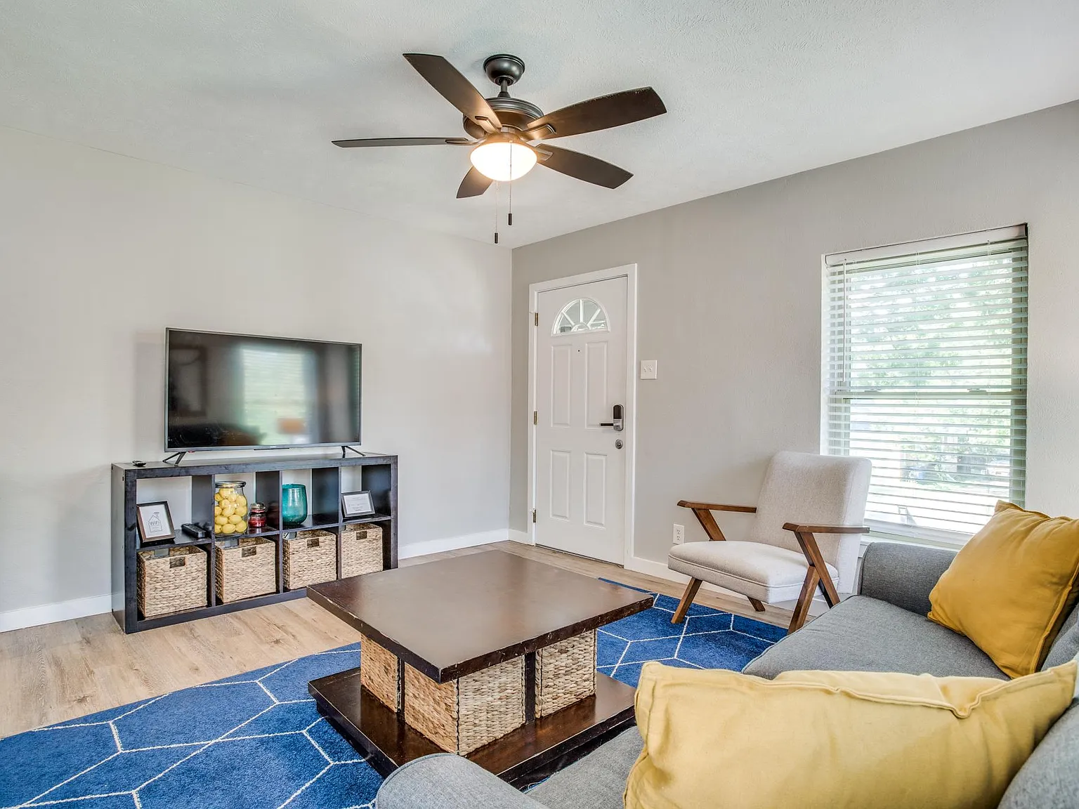 1 bed, 650 sqft, $1,550 — Photo 4