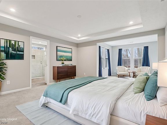 5th image of 27843 Ironwood Ct