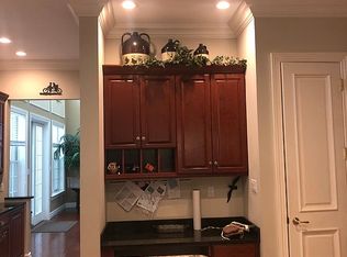 517 Tennent Rd, Morganville, NJ 07751