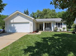 226 Barrington Dr, Saint Peters, MO 63376