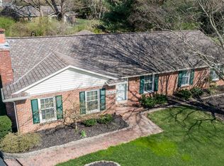 1502 McCarthy Ct, Graymoor Devondale, KY 40222