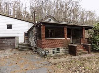 211 Thompson Run Rd, Mcknight, PA 15237