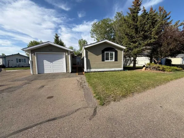 2923 31st Ave S, Lethbridge, AB T1K 6S6
