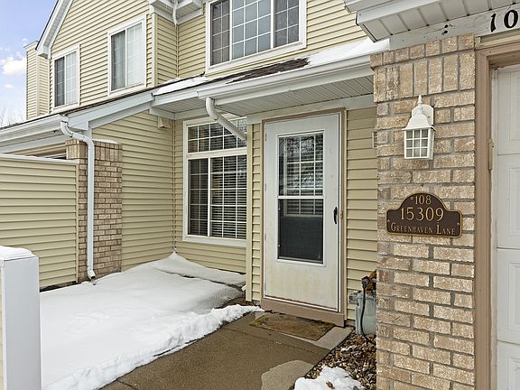 3rd image of 15309 Greenhaven Ln APT 108