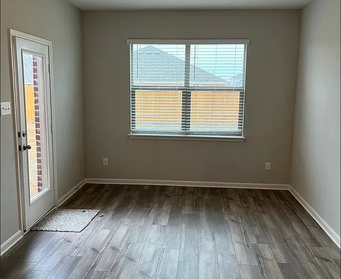2013 Emma Ct — Photo 16