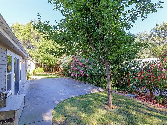 5th image of 17548 Foxtail Dr