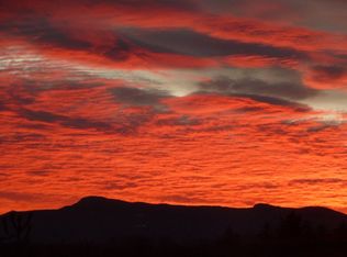 30 Fox Run Rd, Essex, VT 05452