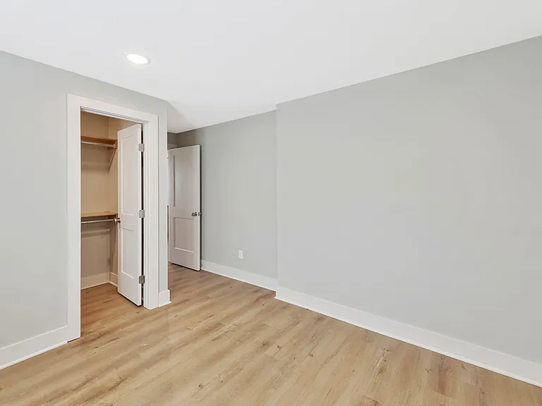 584 Long Path Ct — Photo 31