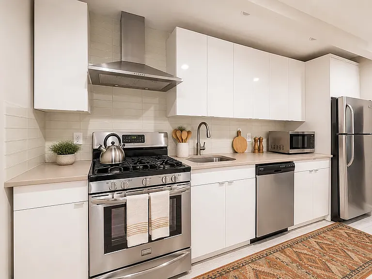 1117 Lafayette Ave #2B — Photo 3