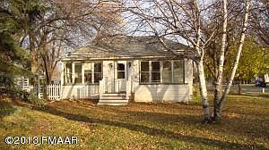 1st image of 1422 5th Ave N