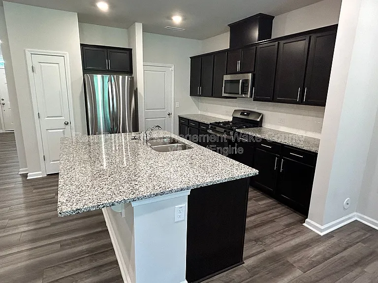 1605 Emory Ridge Way — Photo 20