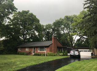 2144 Riverhill Rd, Columbus, OH 43221