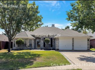 5306 Royal Bay Dr, Rowlett, TX 75089