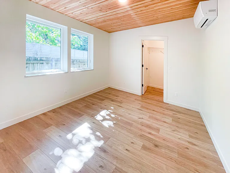 Back bedroom