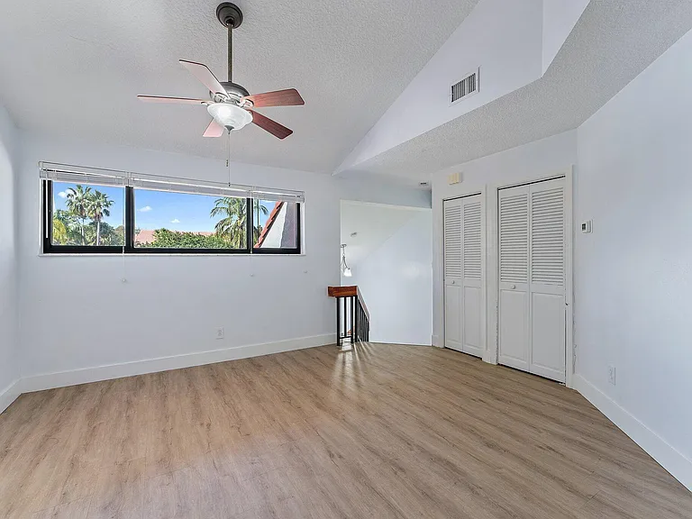 204 Sea Oats Dr #G — Photo 6