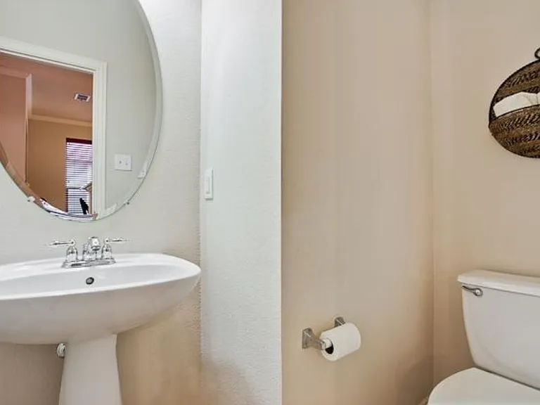 5409 Buckland Dr — Photo 15