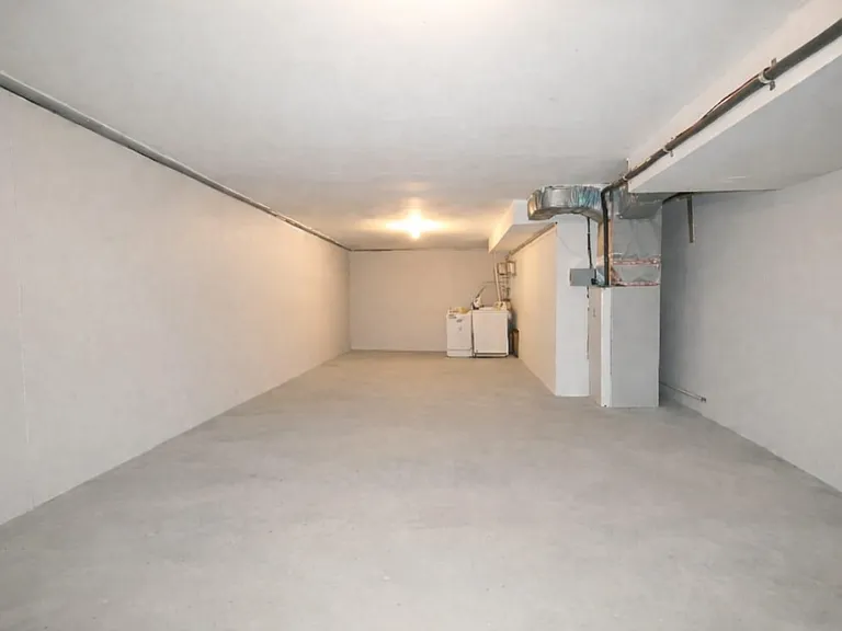 4 Ternbury Sq — Photo 17