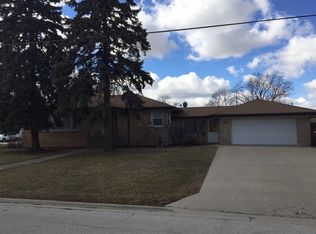 4500 Scott St, Schiller Park, IL
