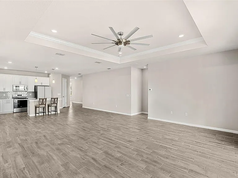 14334 Noto Ave — Photo 6