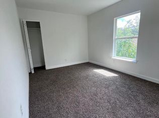 224 W Pyron Ave #B, San Antonio, TX 78214