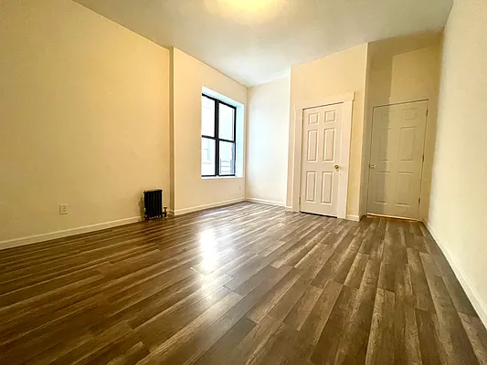 Rented by REAL New York | media 1