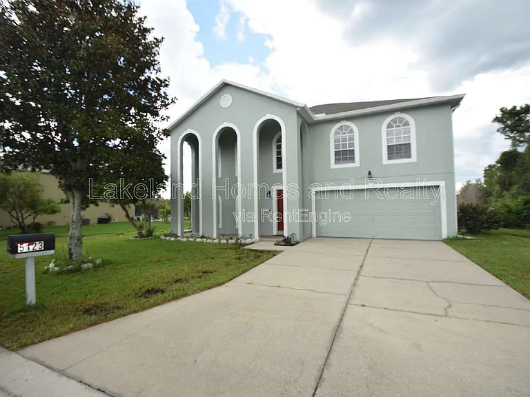 5123 Spanish Oaks Dr — Photo 2